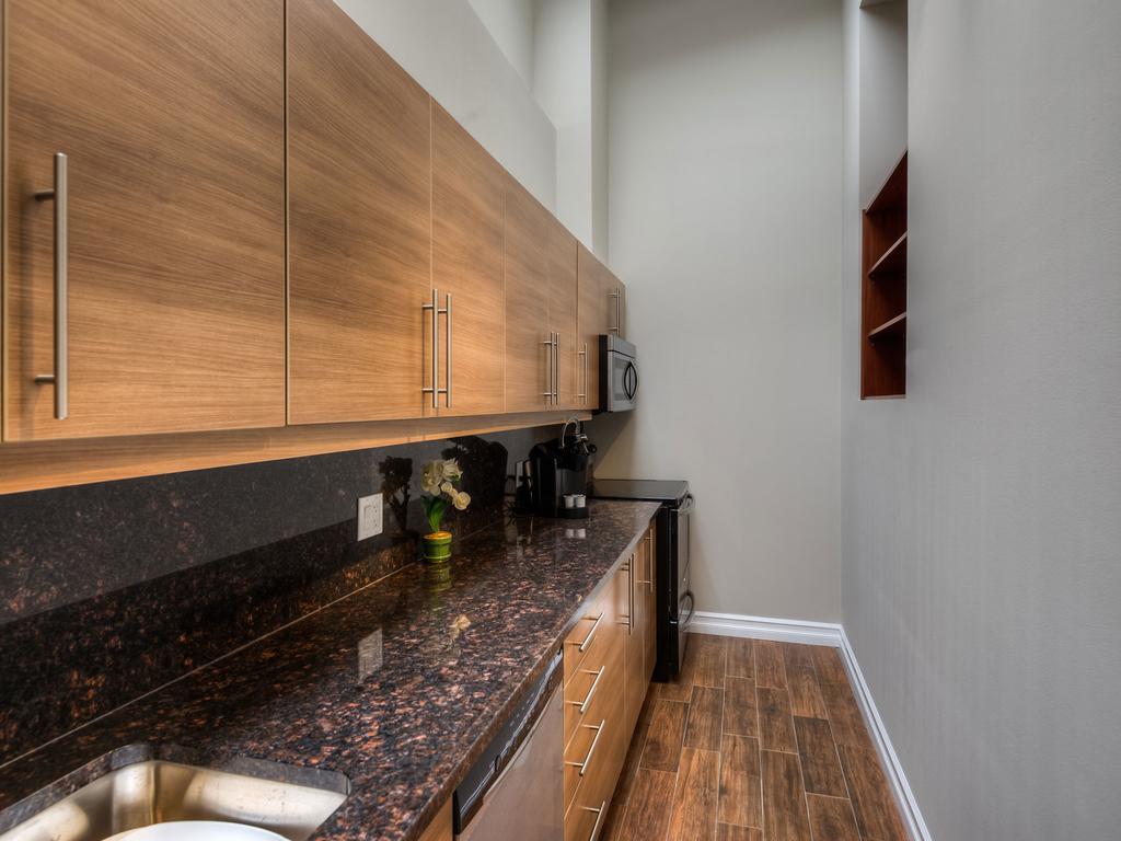 Western Hotel & Executive Suites Guelph Esterno foto