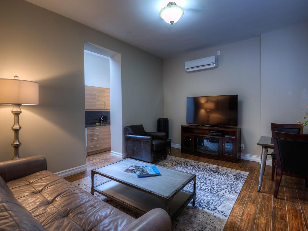 Western Hotel & Executive Suites Guelph Esterno foto