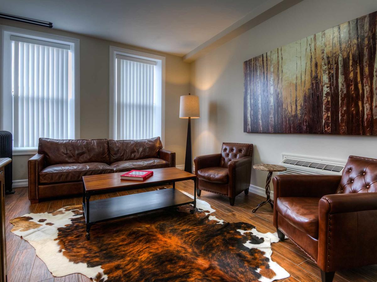 Western Hotel & Executive Suites Guelph Esterno foto