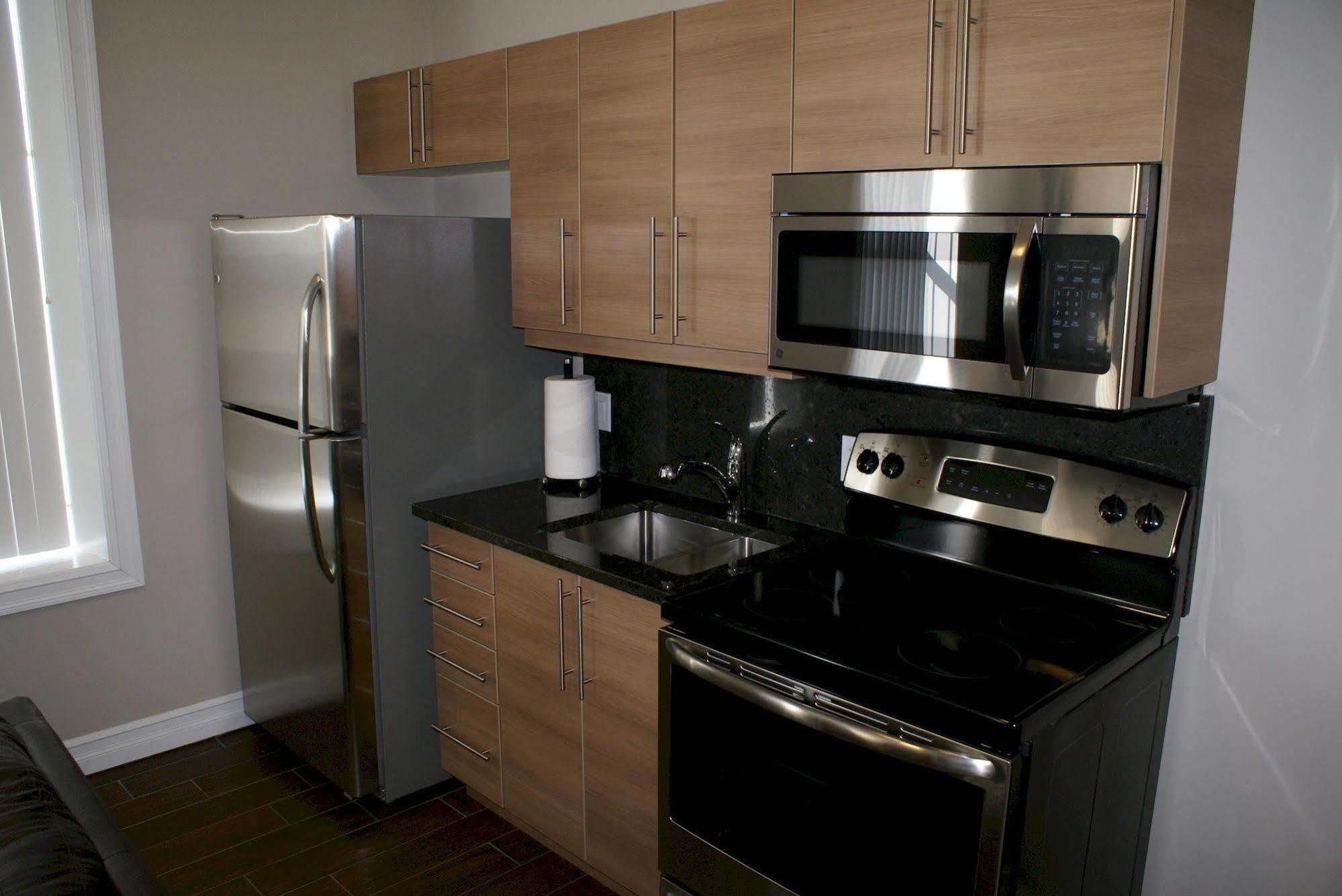 Western Hotel & Executive Suites Guelph Esterno foto