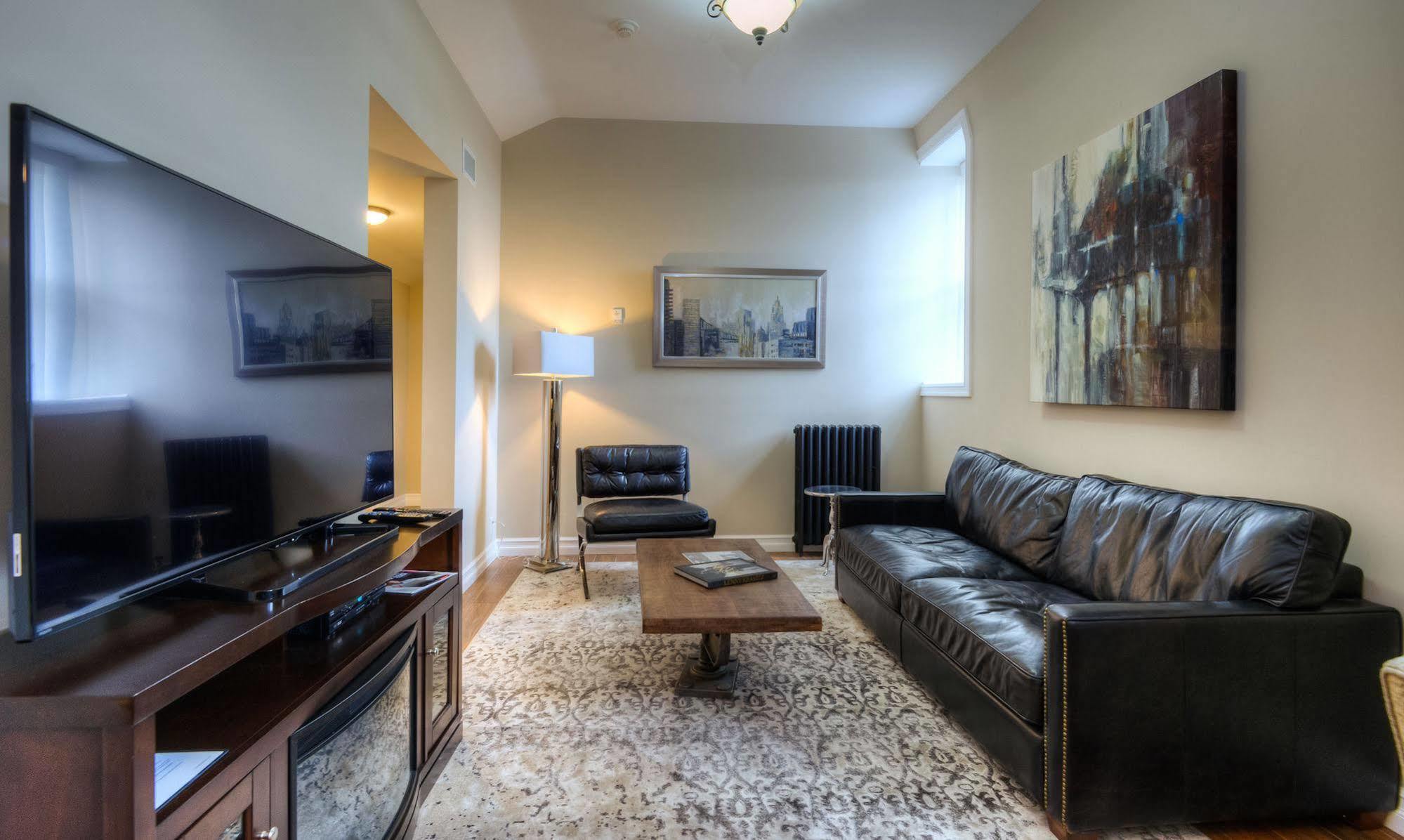Western Hotel & Executive Suites Guelph Esterno foto
