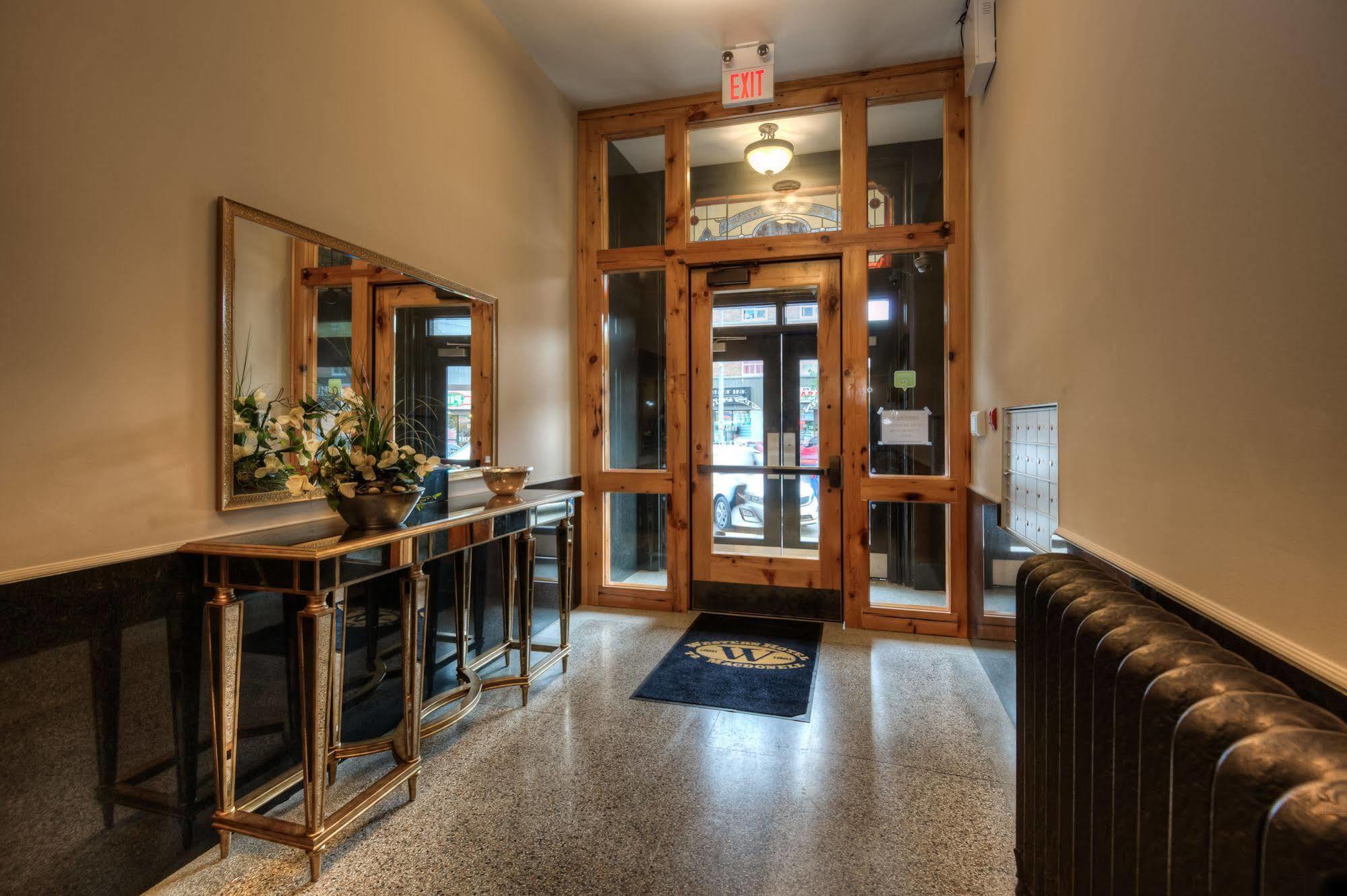 Western Hotel & Executive Suites Guelph Esterno foto
